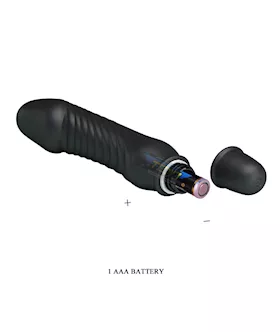 Stev Vibrating Dildo - 5.3 Inch