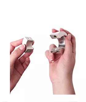 Kink Range Stainless Steel Large Wide Magnetic Ball Stretcher  13 Inch