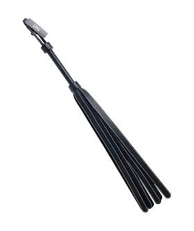 Bound X Saddle Leather Wide Tail Flogger