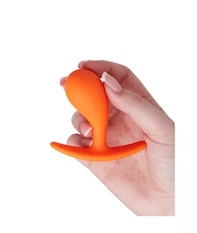 Share Satisfaction Large Curved Plug